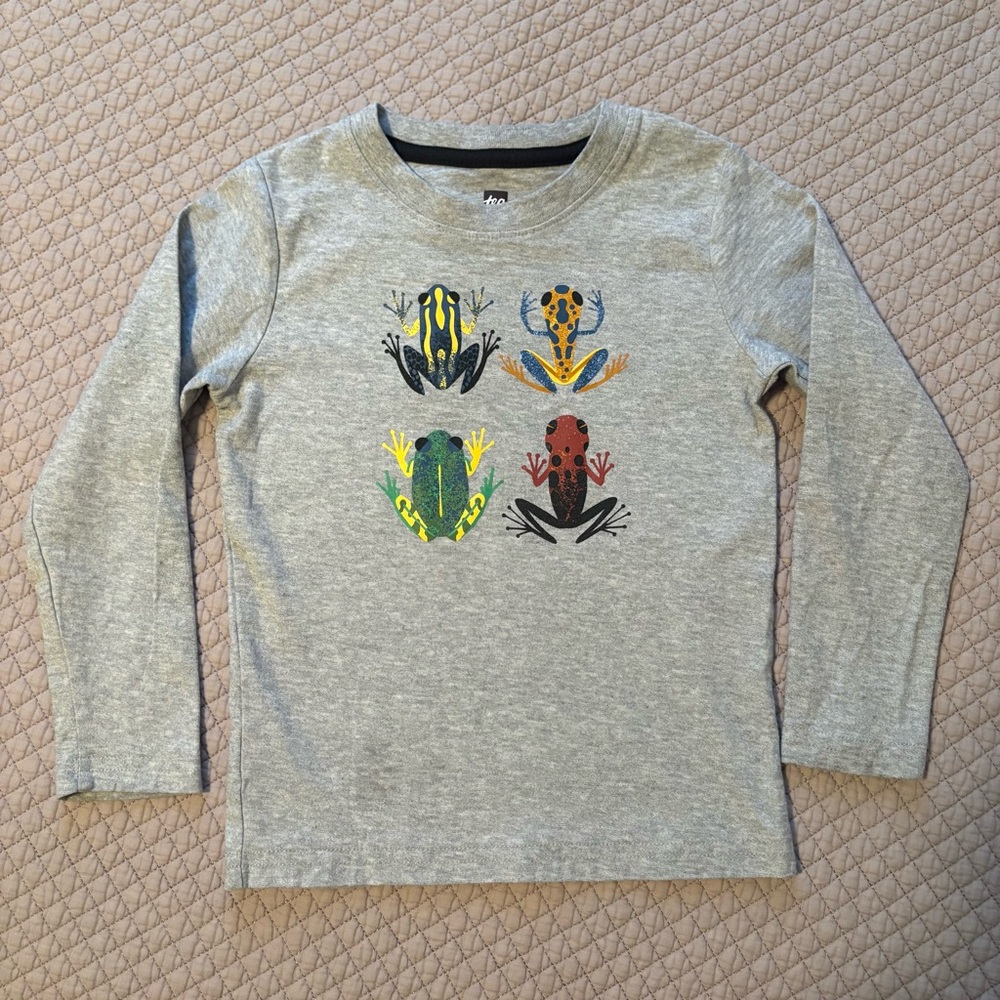 Tea Collection Gray Long Sleeve Shirt with Colorful Frog Design